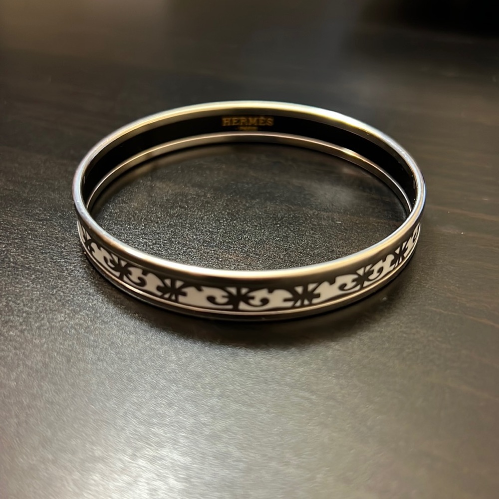 Hermes Enamel Bangle Bracelet (White)